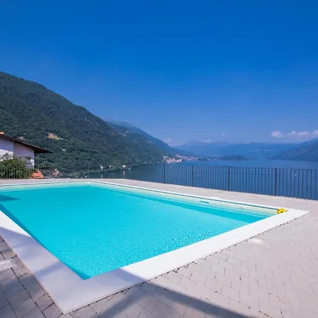 Lägenhet Degli Oleandri 6a Argegno